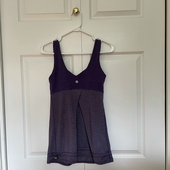Size 4 purple lululemon tank top - Picture 2 of 4